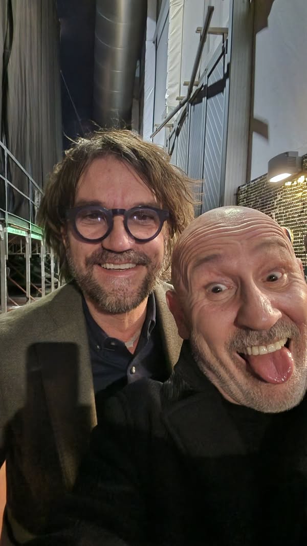 Maurizio Battista crea dipendenza alla risata e al buonumore